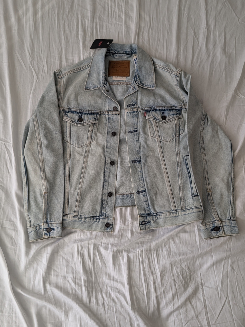Levi's® Premium
Trucker Jacket